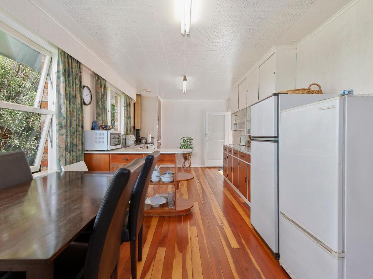 Lofty Lakeviews - Acacia Bay Holiday Home 타우포 호 외부 사진